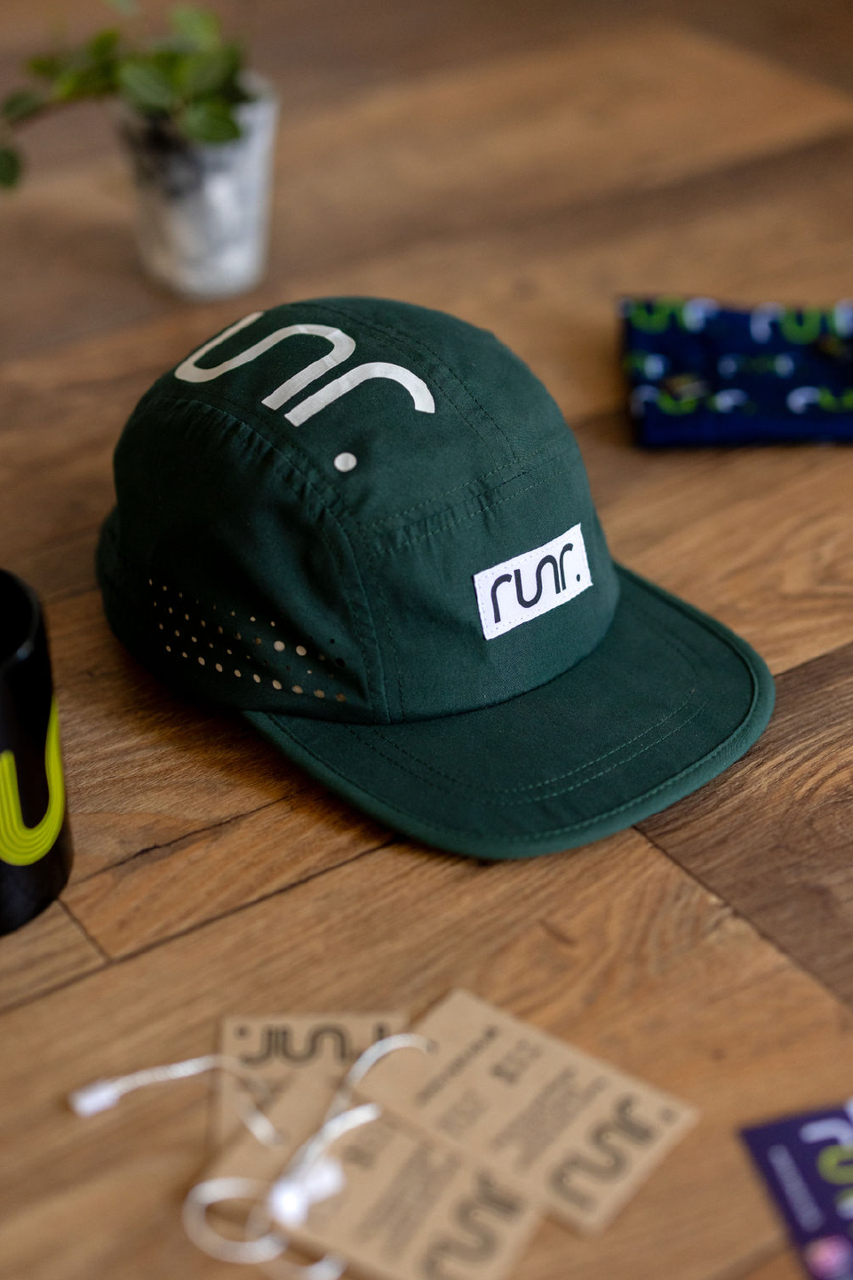 Runr Budapest Technical Running Hat