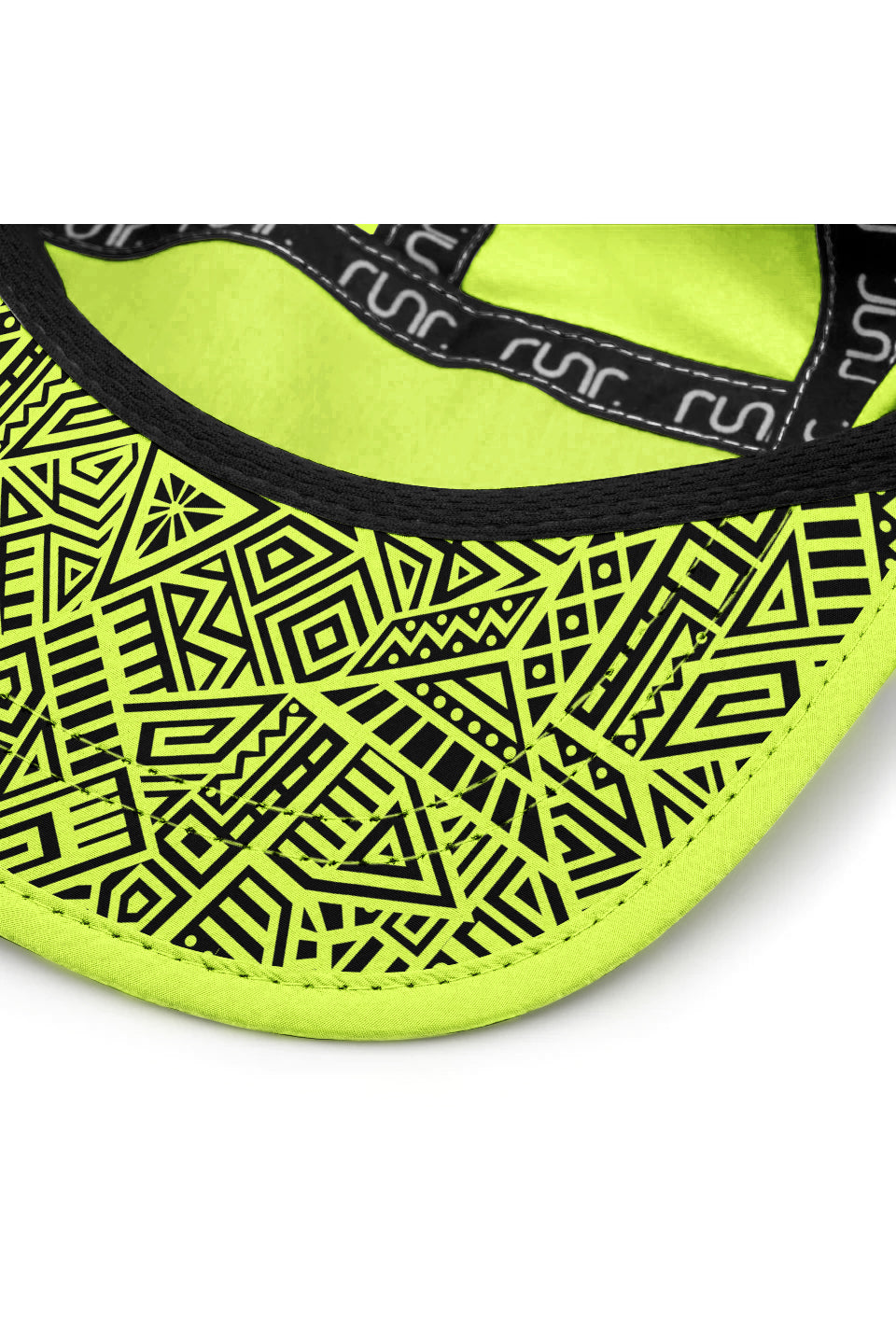 Runr Lumos Reflective Technical Running Hat - Silver