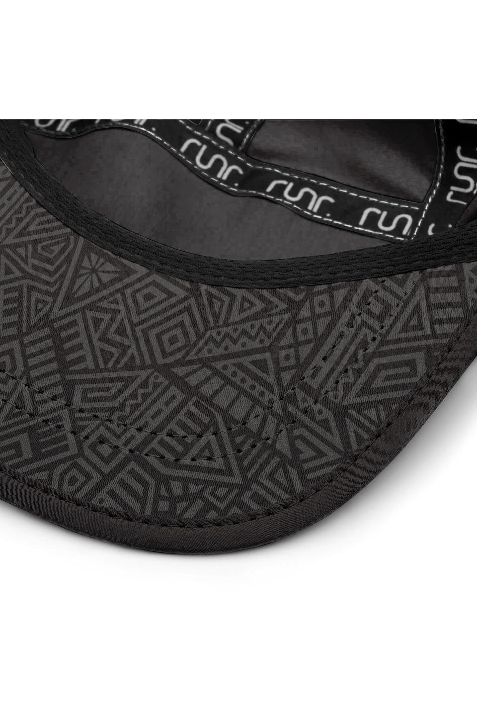 Runr Milan Blackout Technical Running Hat