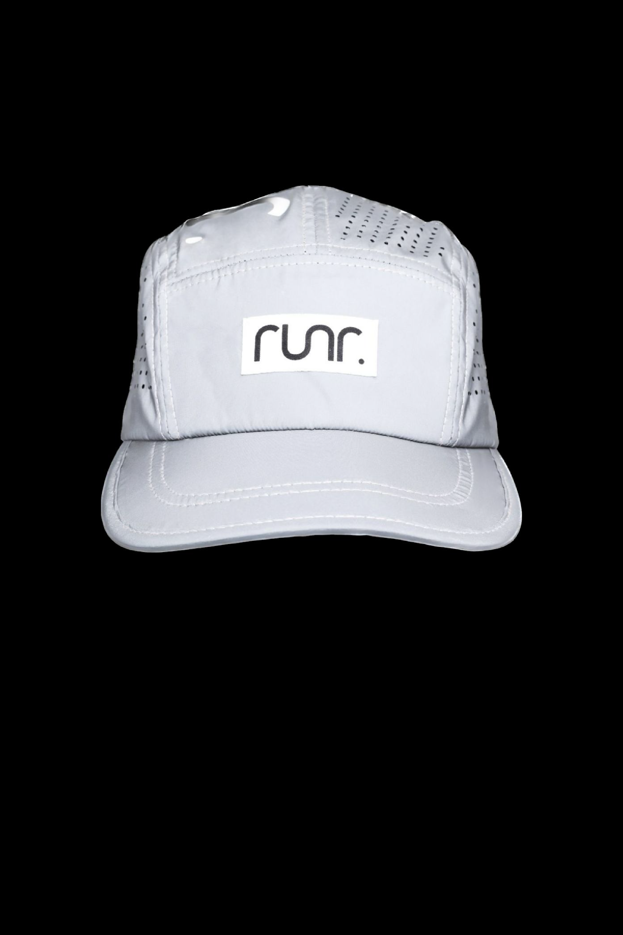 Runr Lumos Reflective Technical Running Hat - Silver