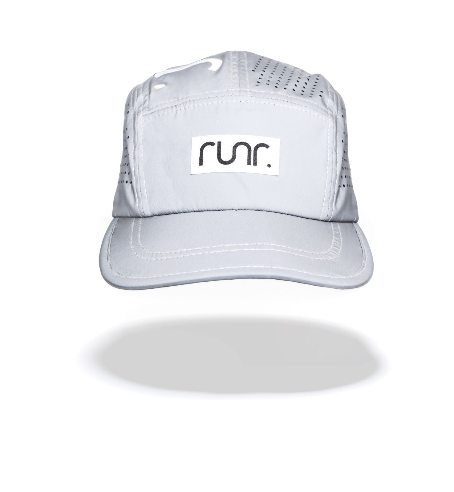 Runr Lumos Reflective Technical Running Hat - Silver