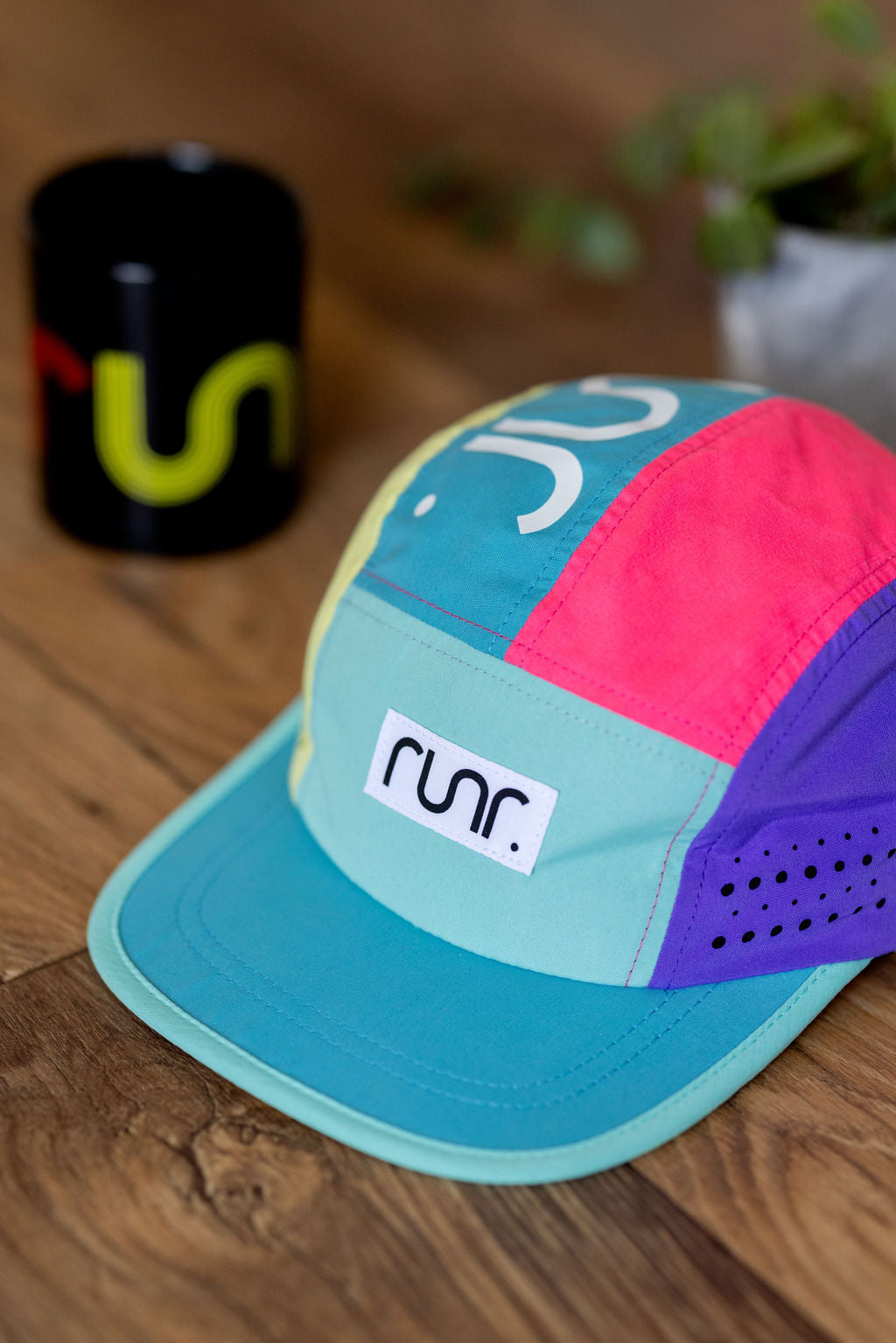 Runr Osaka Technical Running Hat
