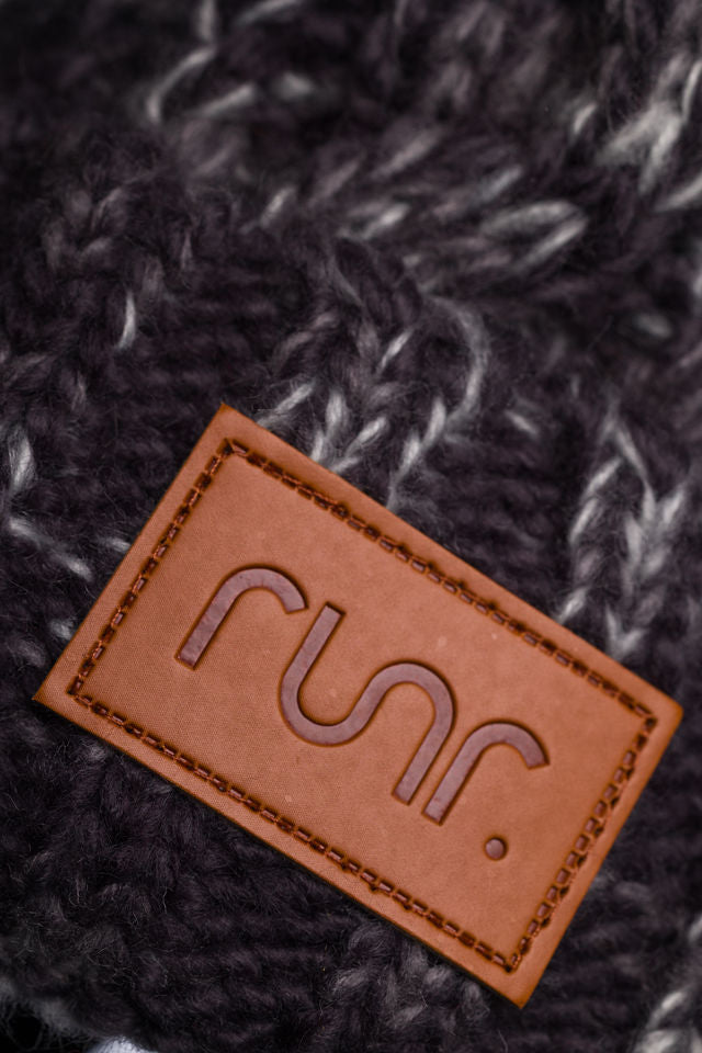 Runr Winter Bobble Hat - Tahoe