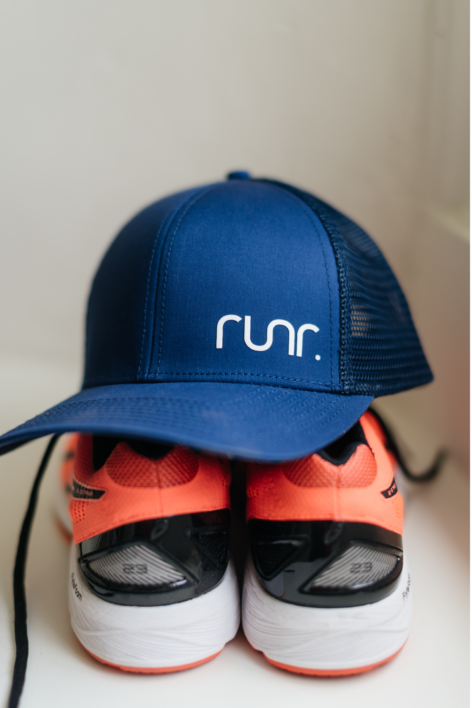 Runr Navy Retro Trucker Hat