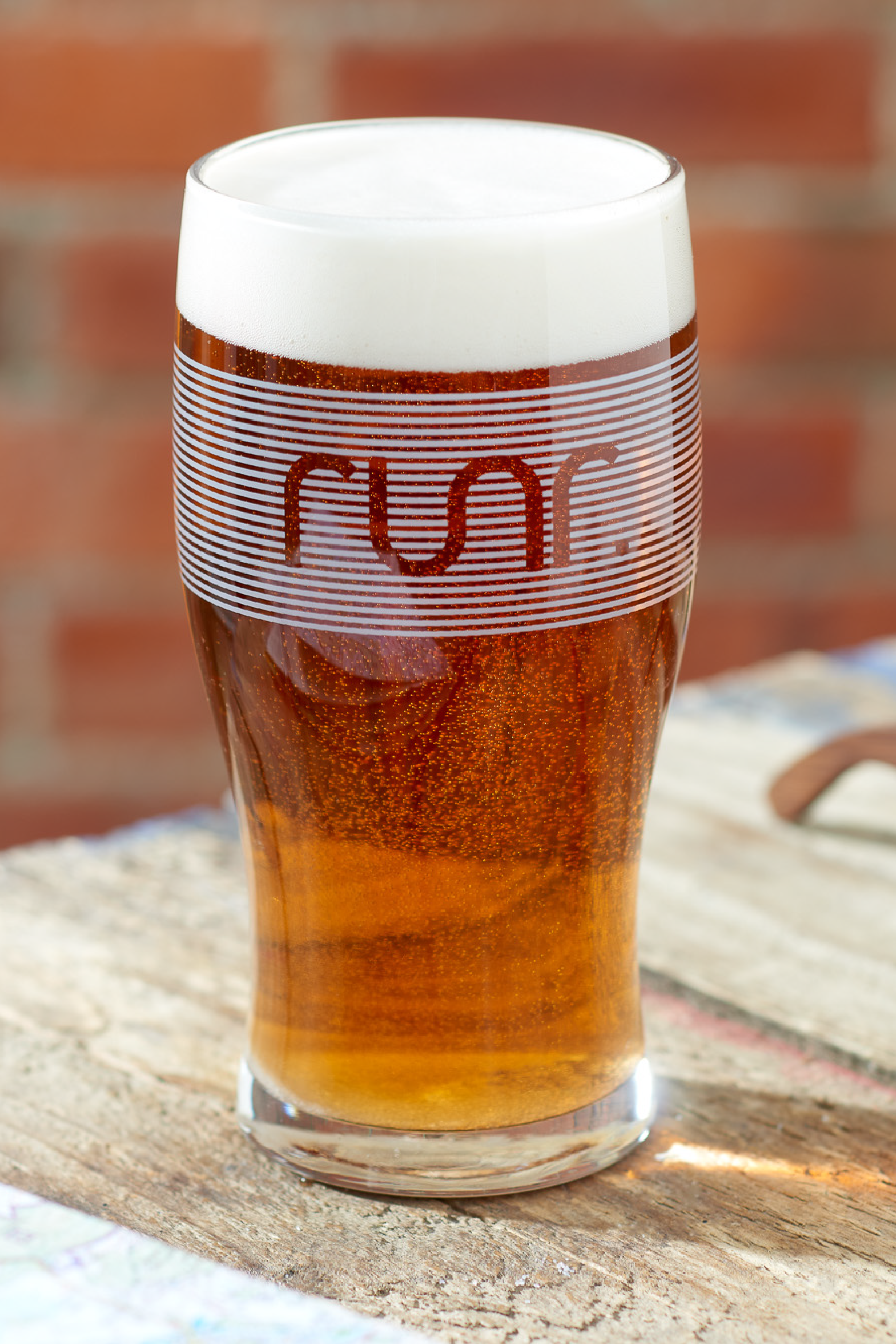 Runr Pint Glass